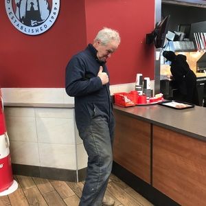 Meet your Posher, Clint